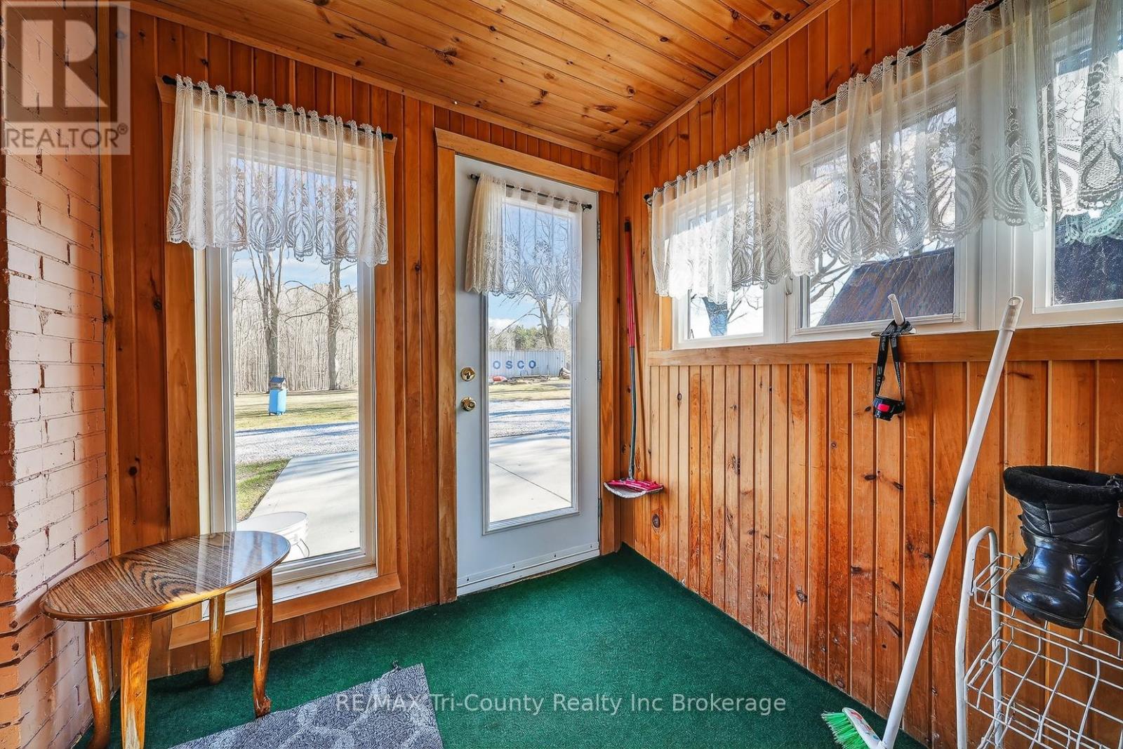 2345 East Quarter Line, Norfolk, Ontario  N4B 2W4 - Photo 29 - X12935196