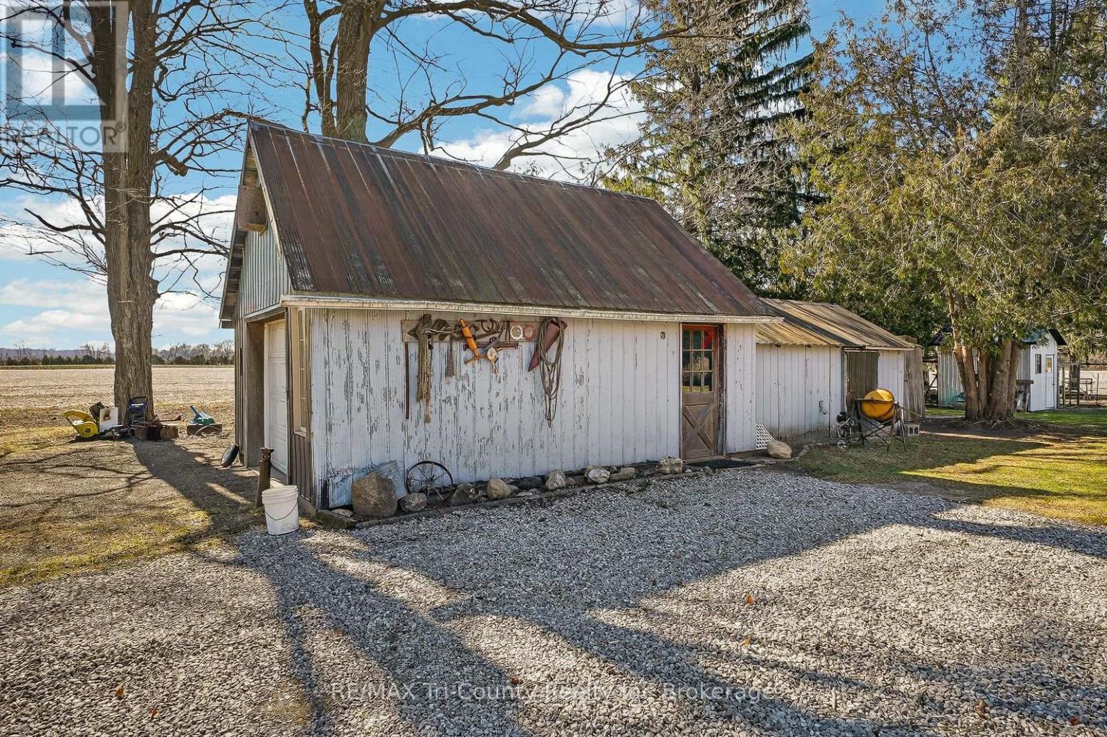 2345 East Quarter Line, Norfolk, Ontario  N4B 2W4 - Photo 36 - X12935196