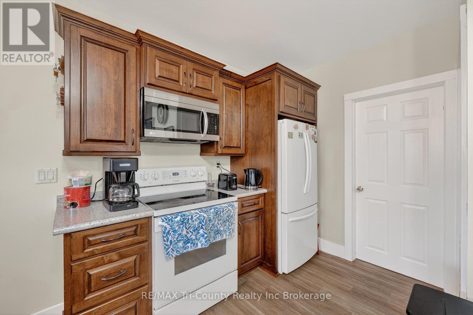 2345 East Quarter Line, Norfolk, Ontario  N4B 2W4 - Photo 7 - X12935196