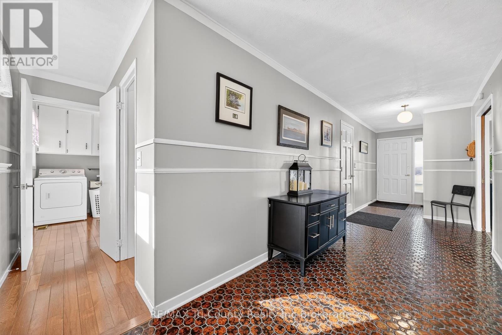 568 7th Concession Enr Road, Norfolk, Ontario  N0E 1C0 - Photo 16 - X12935910