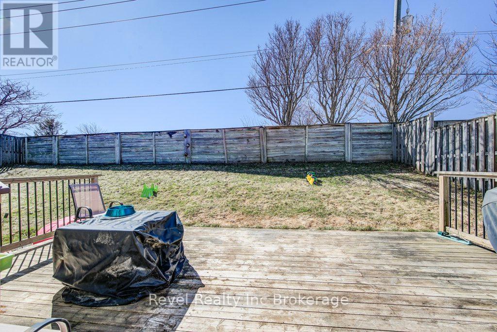 733 Southwood Way, Woodstock (Woodstock - South), Ontario  N4V 1G5 - Photo 26 - X12936336