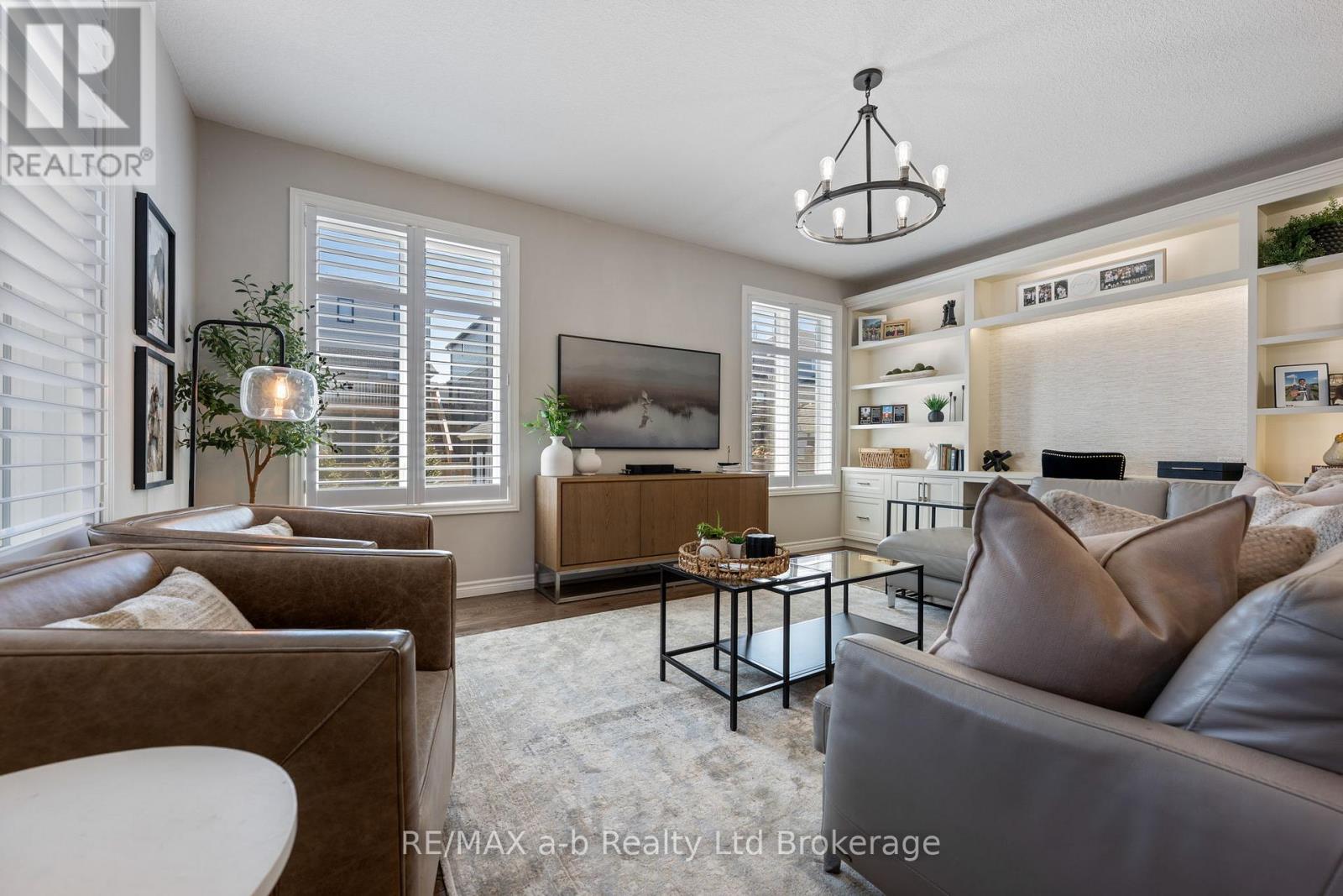 11 Chamberlain Avenue, Ingersoll (Ingersoll - South), Ontario  N5C 0C6 - Photo 14 - X12937636