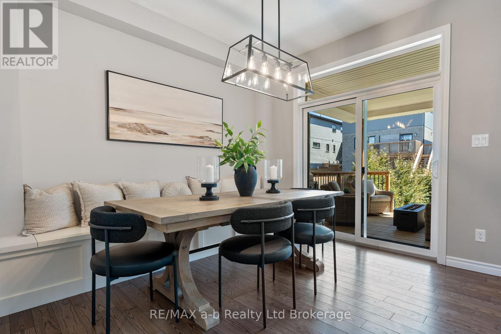 11 Chamberlain Avenue, Ingersoll (Ingersoll - South), Ontario  N5C 0C6 - Photo 7 - X12937636