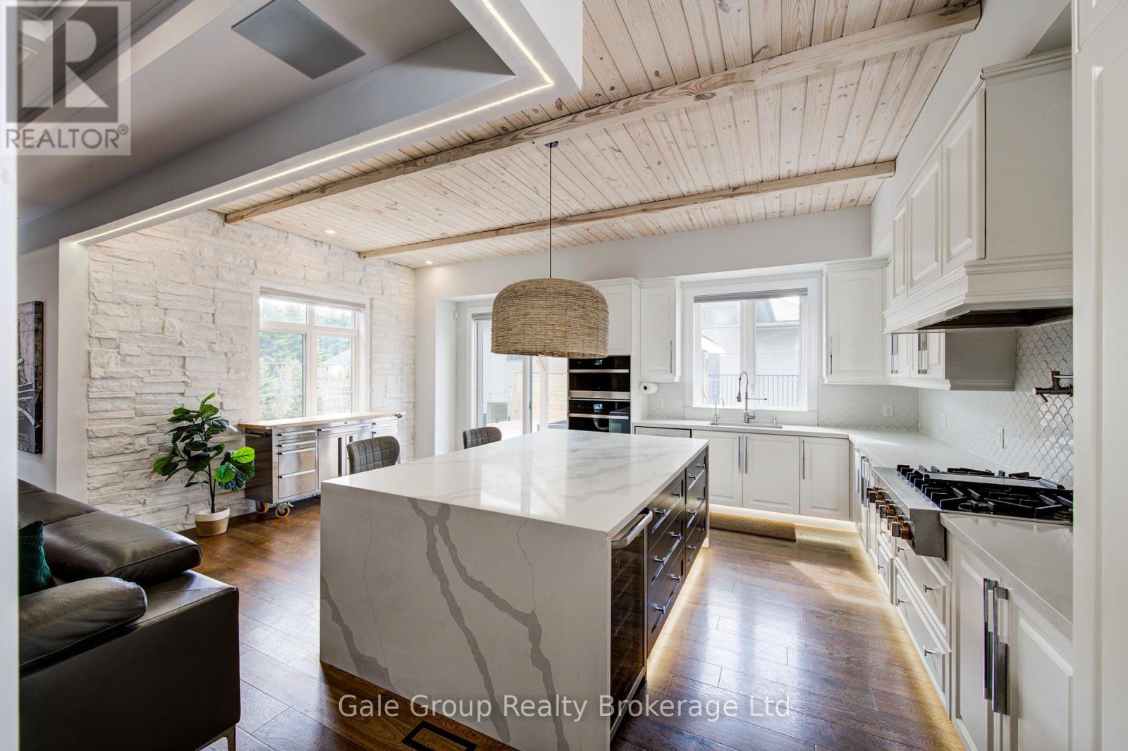 301 Somme Street, Woodstock (Woodstock - North), Ontario  N4T 0K3 - Photo 13 - X12938392