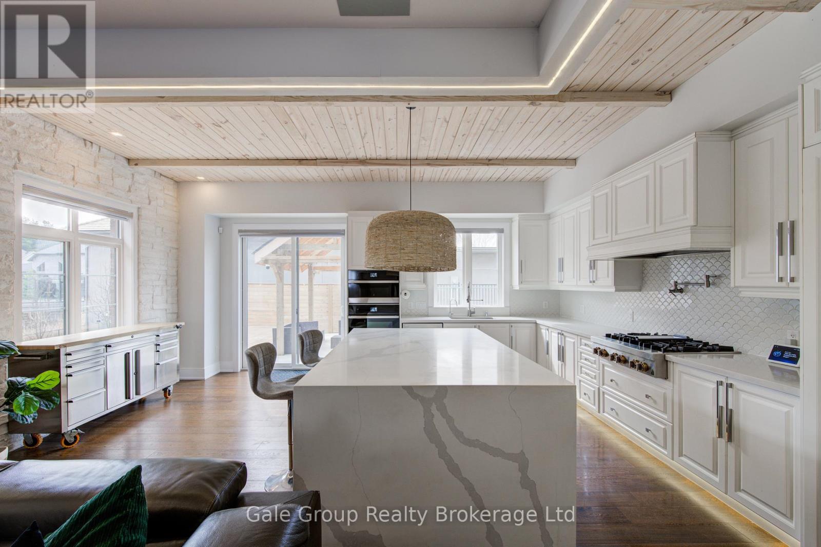 301 Somme Street, Woodstock (Woodstock - North), Ontario  N4T 0K3 - Photo 14 - X12938392