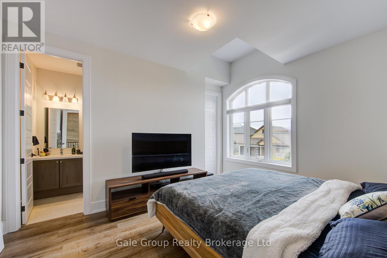 301 Somme Street, Woodstock (Woodstock - North), Ontario  N4T 0K3 - Photo 19 - X12938392