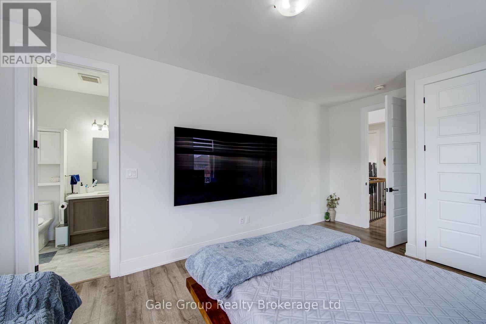 301 Somme Street, Woodstock (Woodstock - North), Ontario  N4T 0K3 - Photo 21 - X12938392