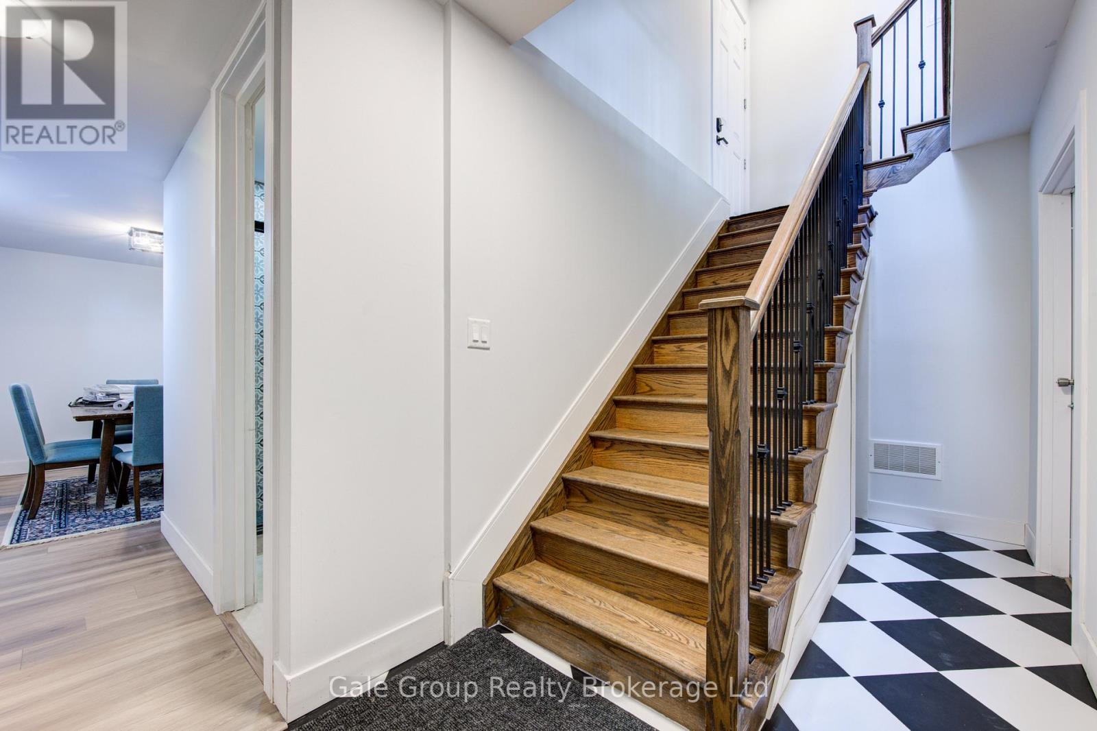 301 Somme Street, Woodstock (Woodstock - North), Ontario  N4T 0K3 - Photo 26 - X12938392