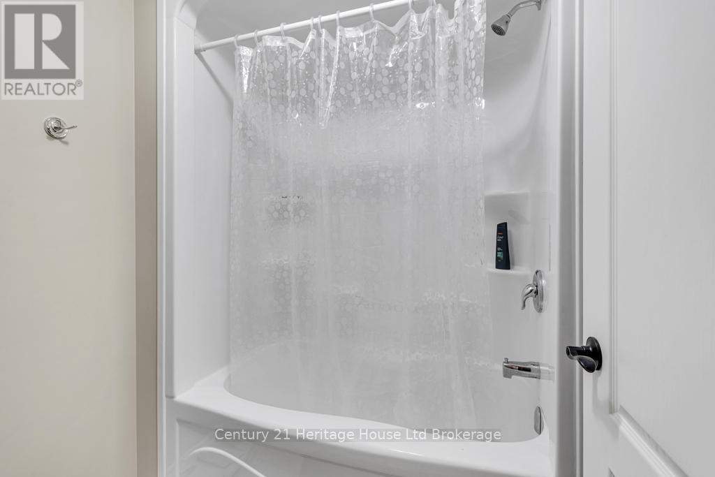 69 William Street, Tillsonburg, Ontario  N4G 5R8 - Photo 17 - X12939112