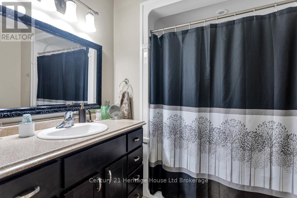 69 William Street, Tillsonburg, Ontario  N4G 5R8 - Photo 23 - X12939112