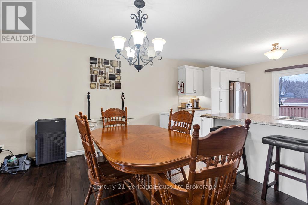 69 William Street, Tillsonburg, Ontario  N4G 5R8 - Photo 9 - X12939112