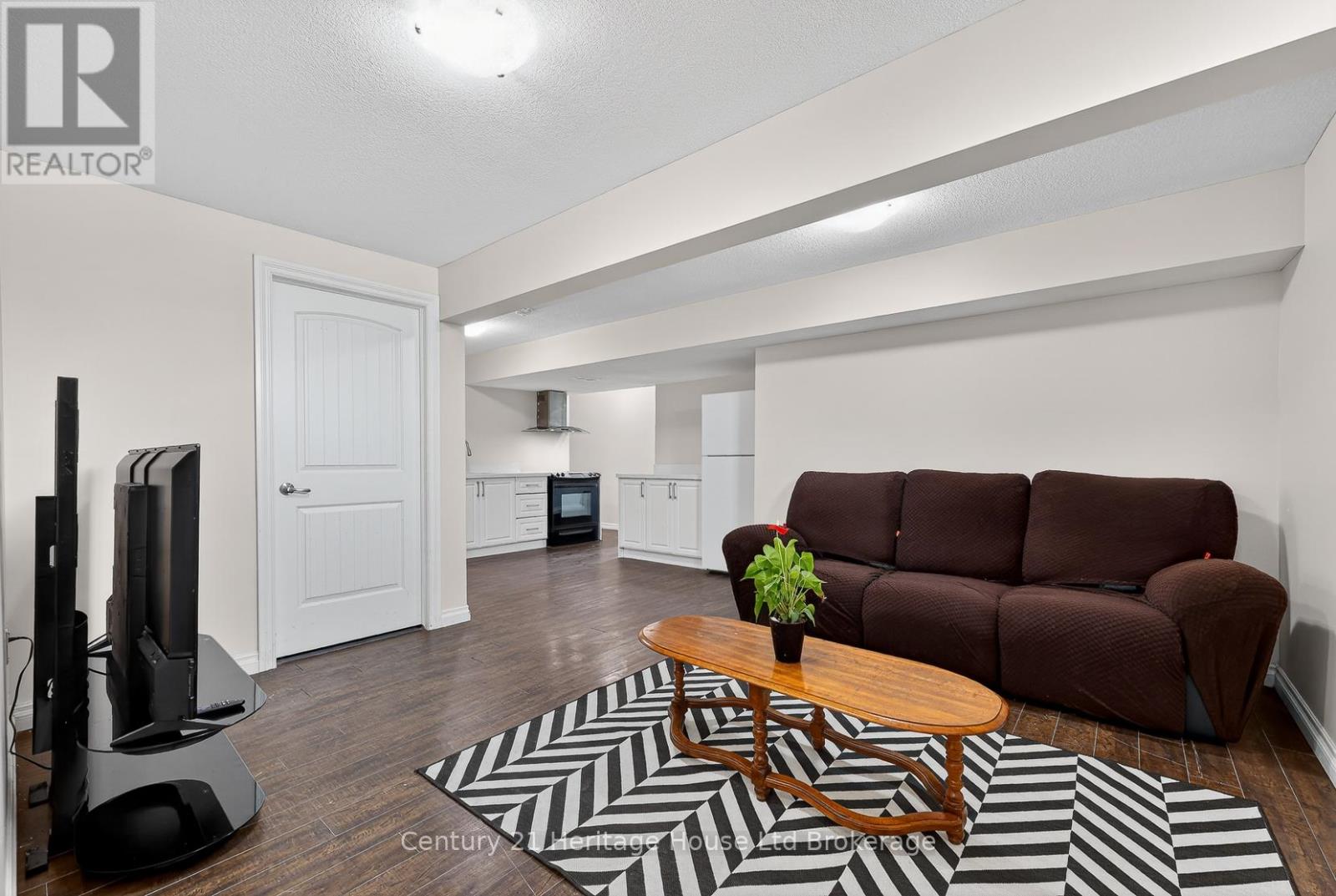 42 Eleanor Street, West Perth (Mitchell), Ontario  N0K 1N0 - Photo 15 - X12941880