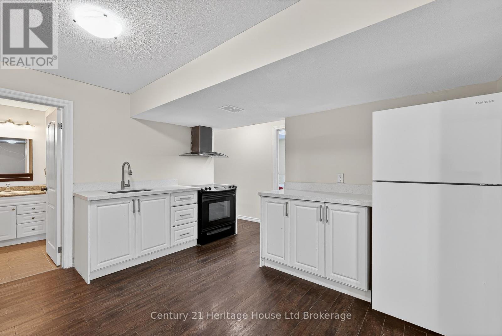 42 Eleanor Street, West Perth (Mitchell), Ontario  N0K 1N0 - Photo 16 - X12941880