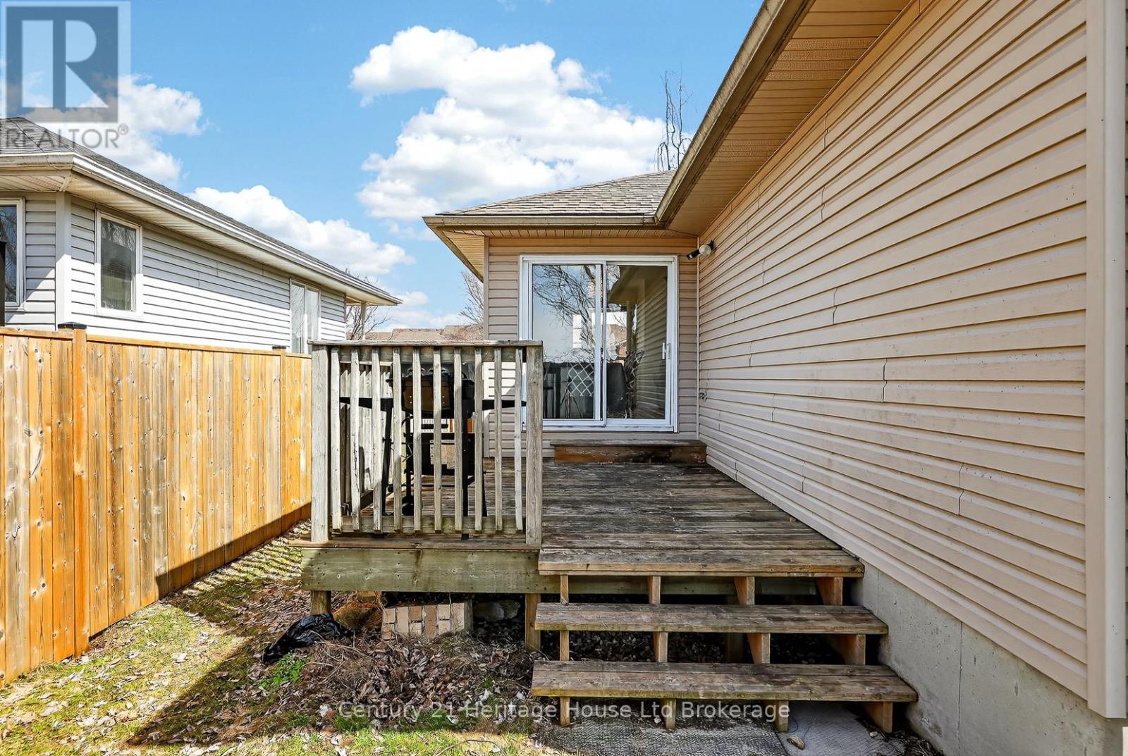 42 Eleanor Street, West Perth (Mitchell), Ontario  N0K 1N0 - Photo 23 - X12941880