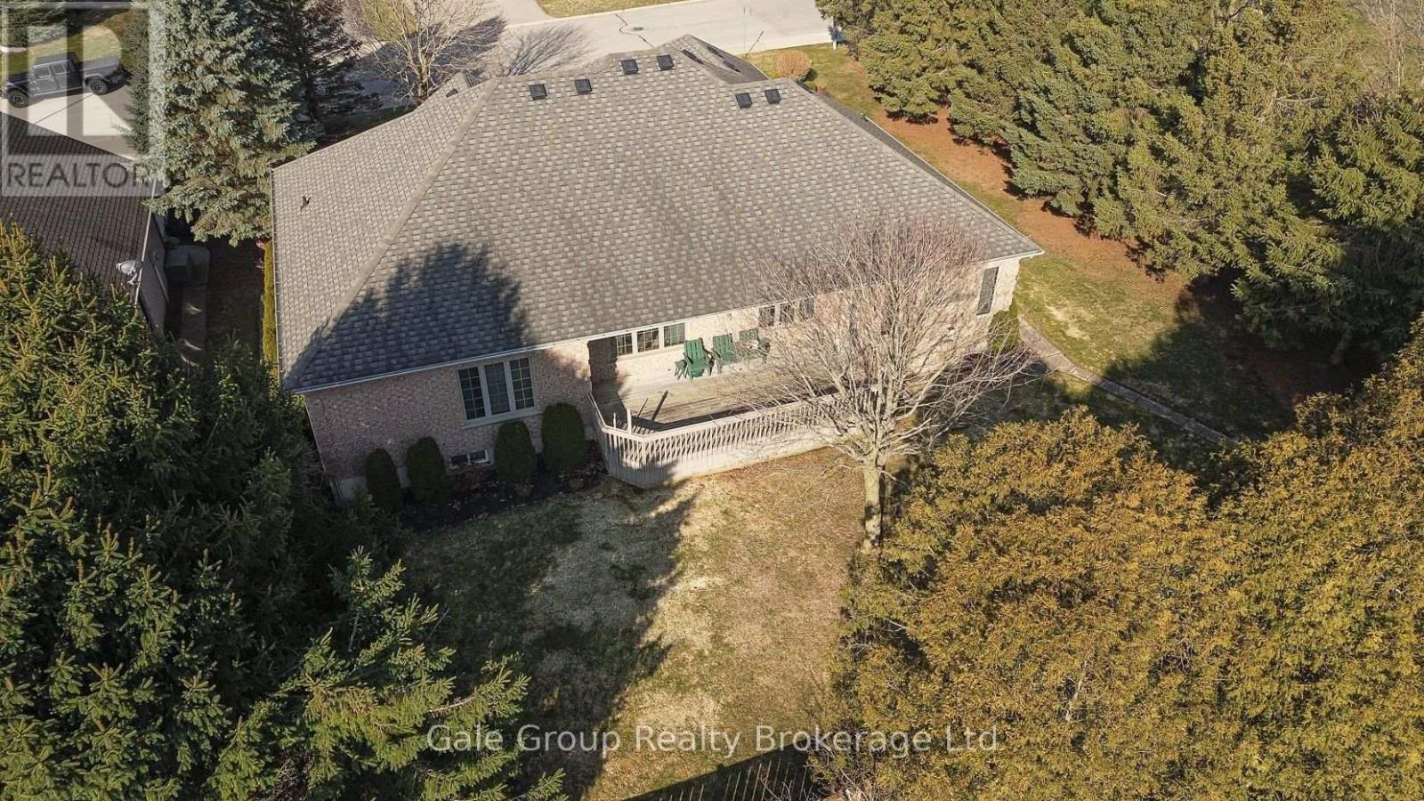 51 Demeyere Avenue, Tillsonburg, Ontario  N4G 5P8 - Photo 9 - X12943136