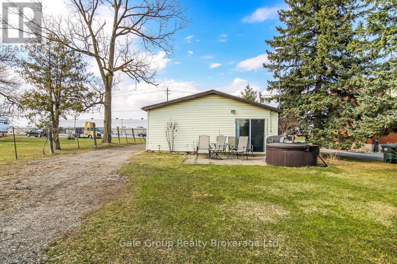 1410 Dundas Street, Woodstock (Woodstock - South), Ontario  N4S 7V9 - Photo 15 - X12943154