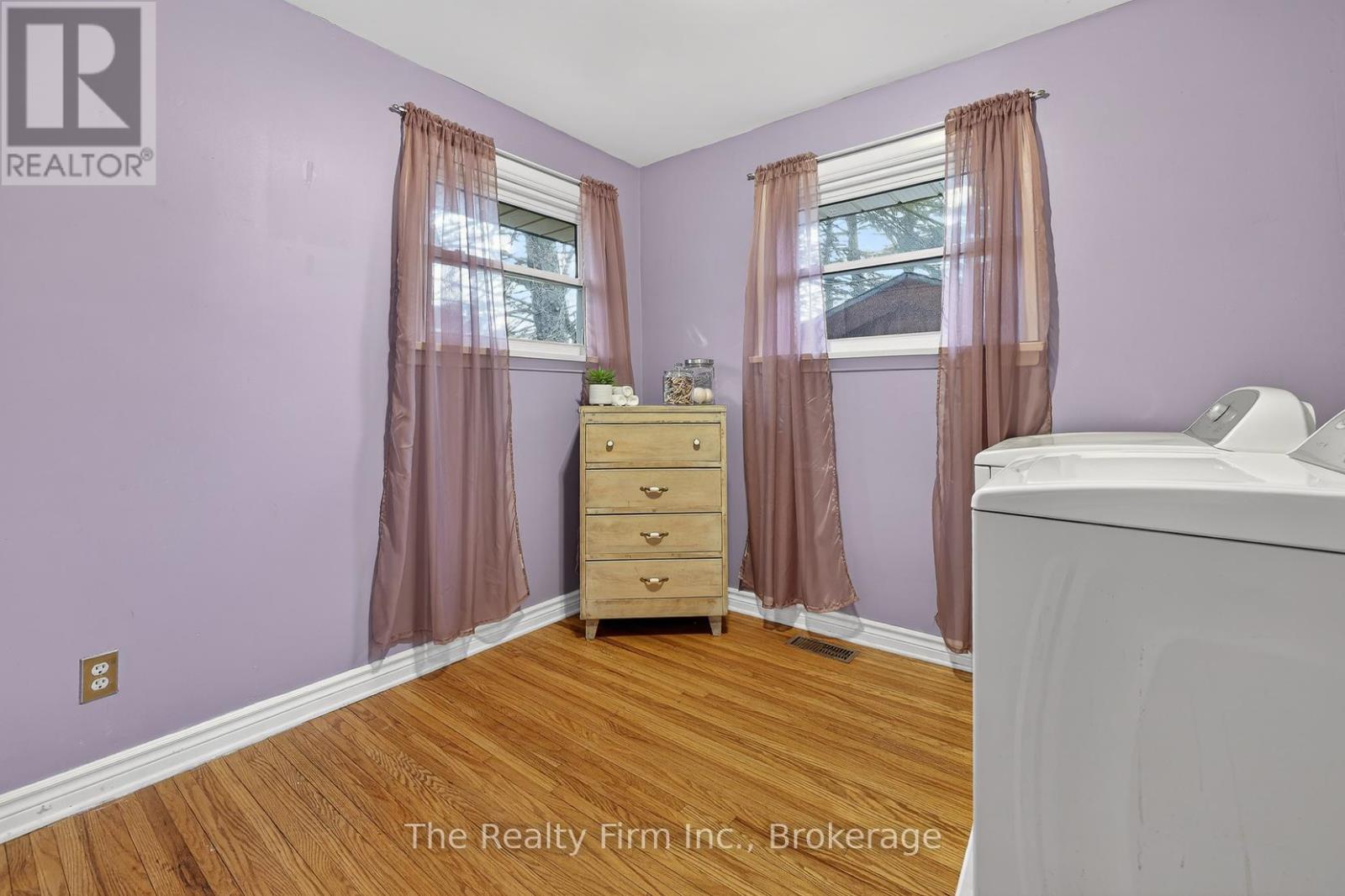 10 Chisholm Drive, Ingersoll (Ingersoll - South), Ontario  N5C 2C4 - Photo 26 - X12944990