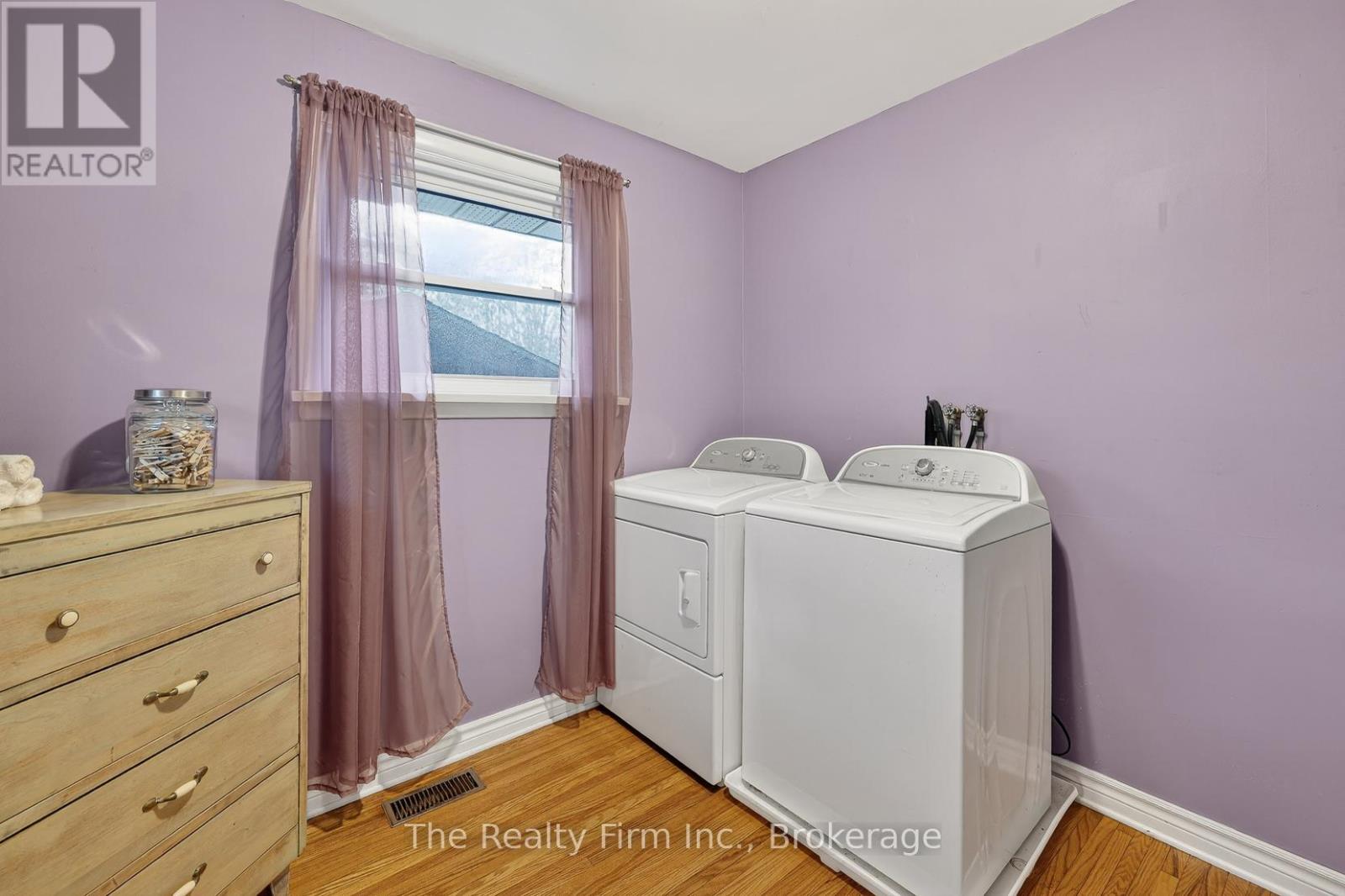 10 Chisholm Drive, Ingersoll (Ingersoll - South), Ontario  N5C 2C4 - Photo 27 - X12944990