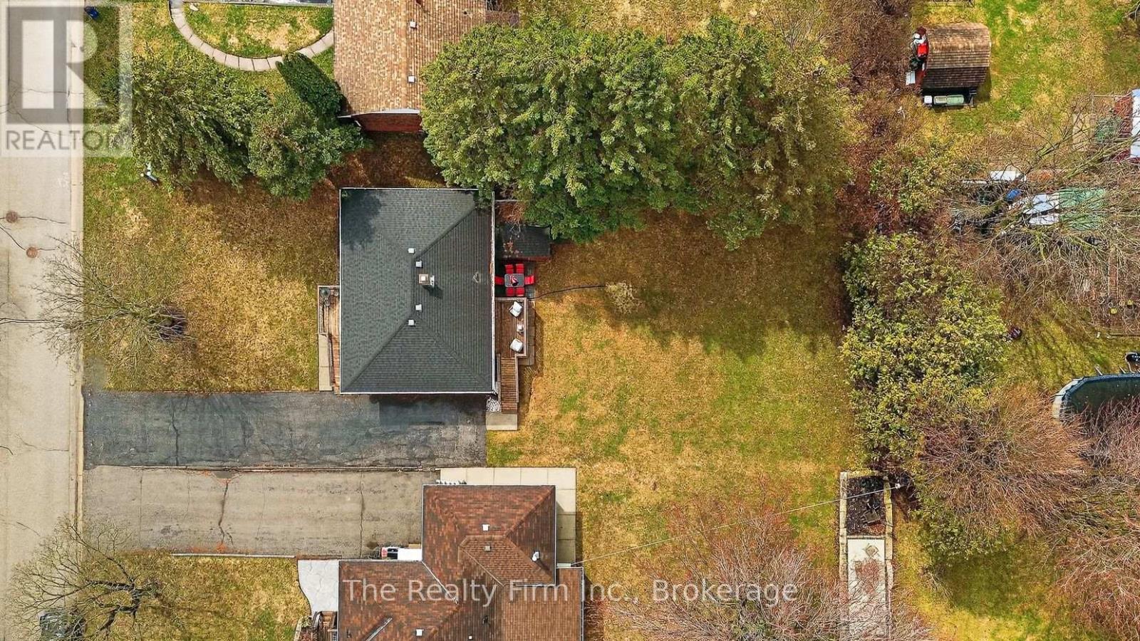 10 Chisholm Drive, Ingersoll (Ingersoll - South), Ontario  N5C 2C4 - Photo 7 - X12944990