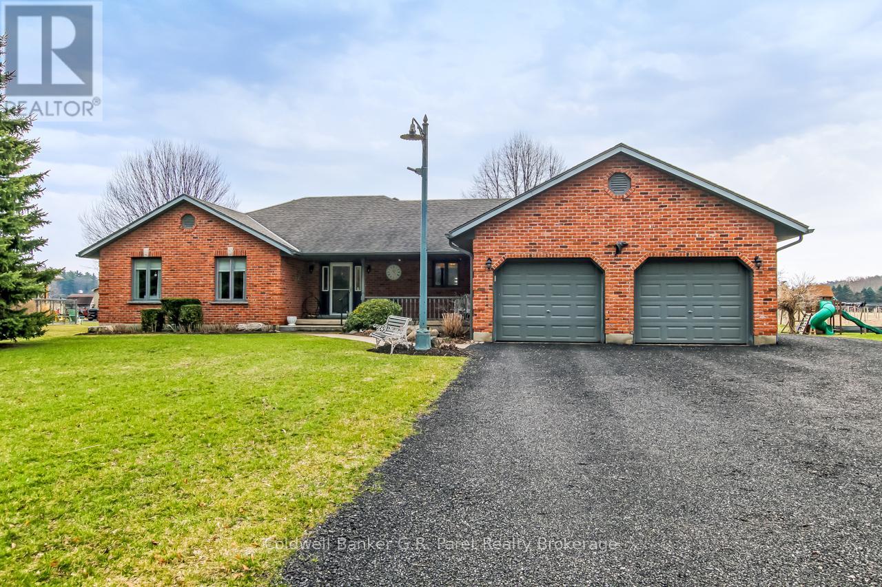 990 Norfolk County Road 21 Road, Norfolk, Ontario  N4B 2W4 - Photo 2 - X12946508