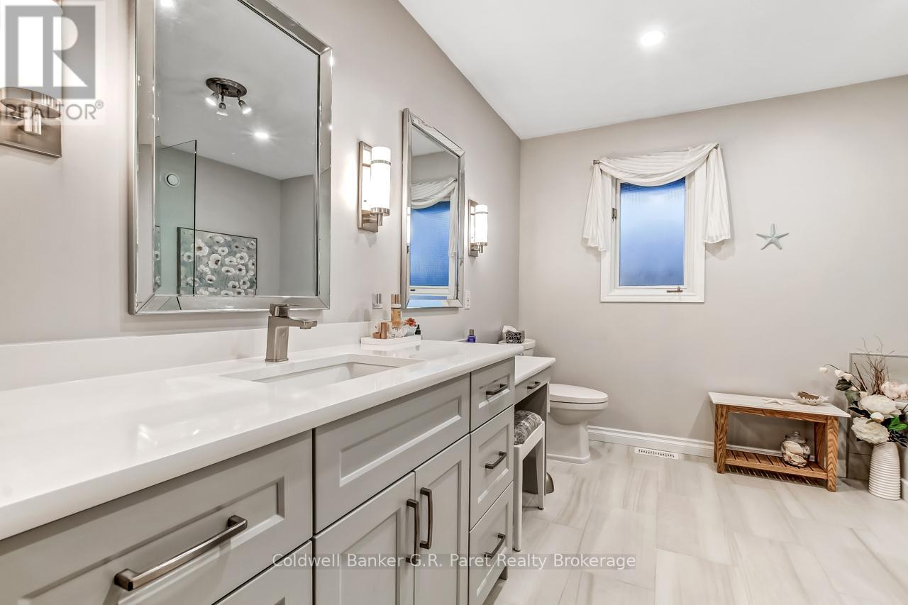 990 Norfolk County Road 21 Road, Norfolk, Ontario  N4B 2W4 - Photo 22 - X12946508