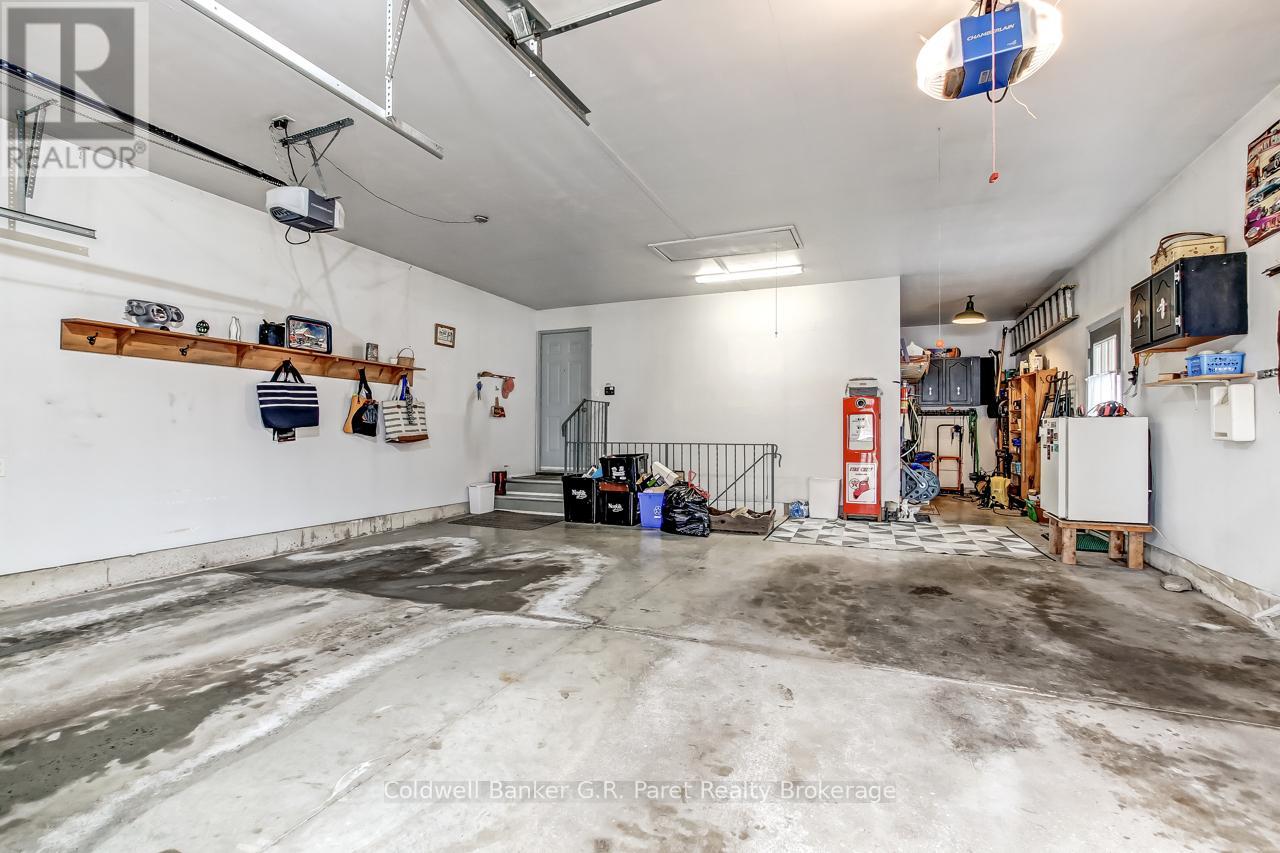 990 Norfolk County Road 21 Road, Norfolk, Ontario  N4B 2W4 - Photo 34 - X12946508