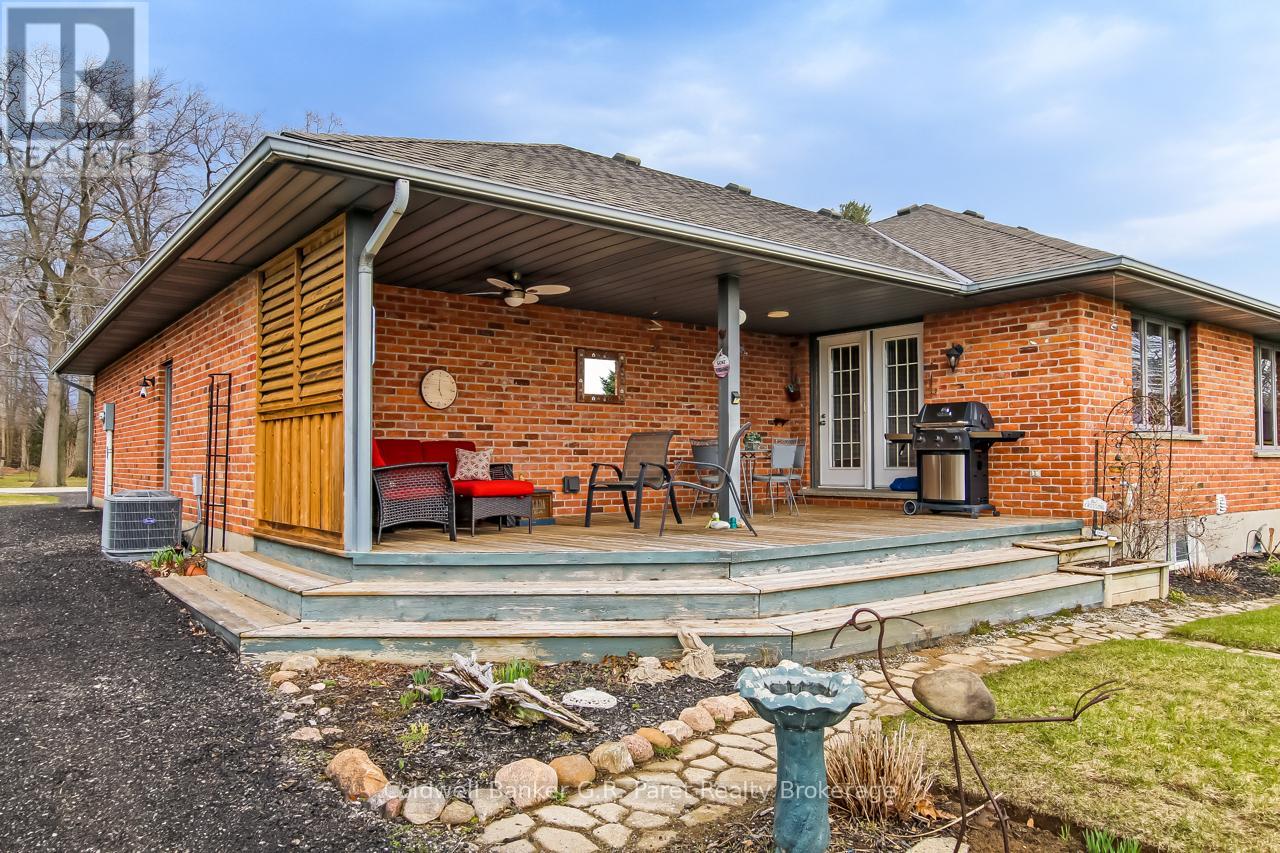 990 Norfolk County Road 21 Road, Norfolk, Ontario  N4B 2W4 - Photo 6 - X12946508