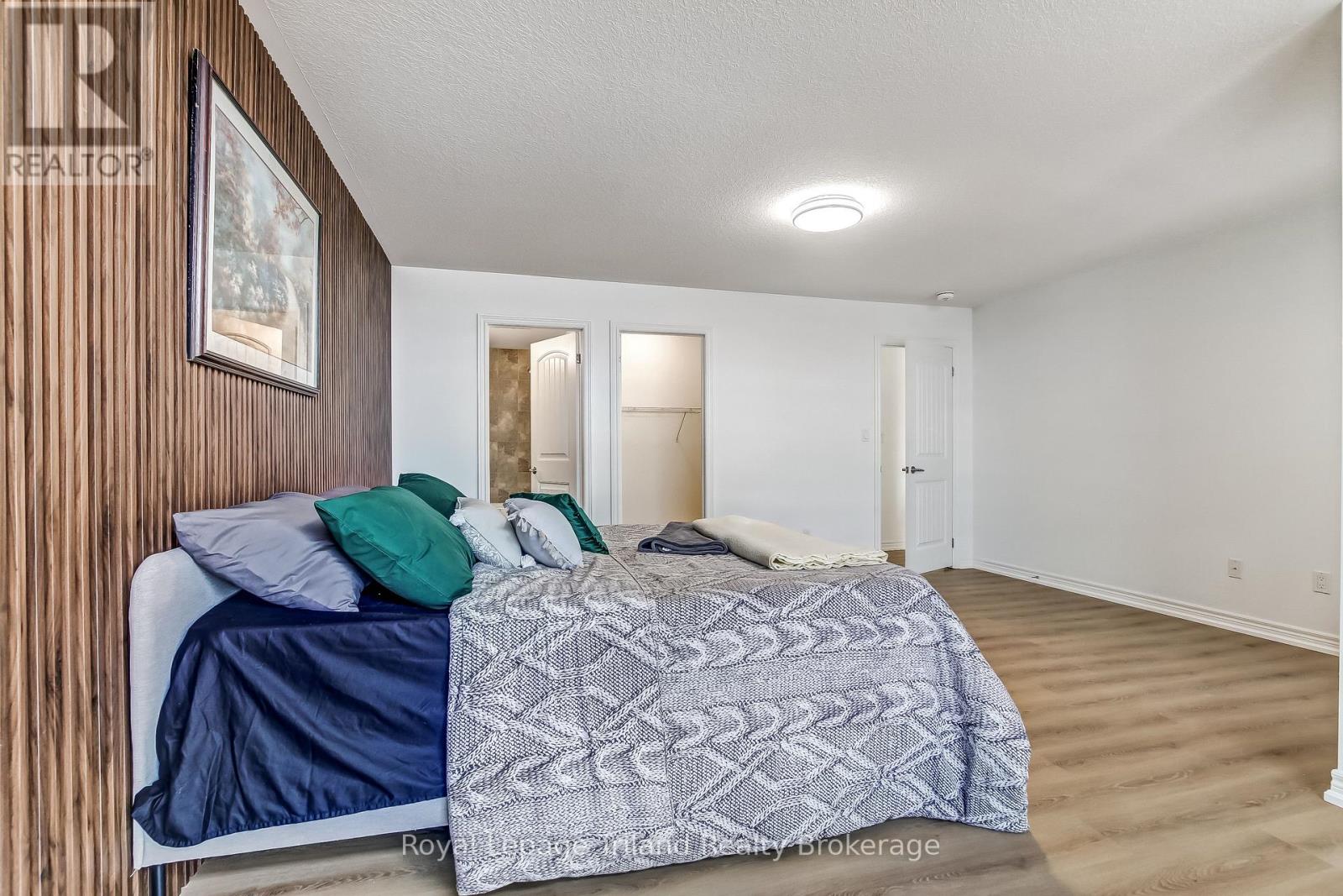 129 Passchendaele Street N, Woodstock (Woodstock - North), Ontario  N4T 0J3 - Photo 19 - X12946972