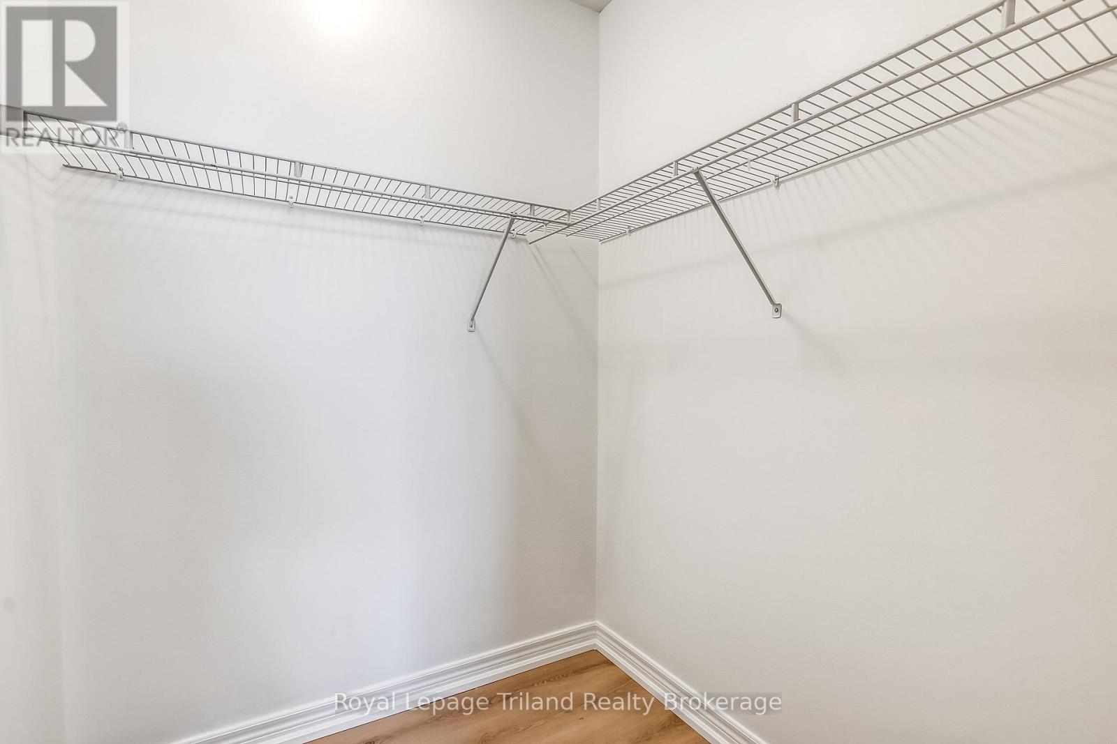 129 Passchendaele Street N, Woodstock (Woodstock - North), Ontario  N4T 0J3 - Photo 21 - X12946972