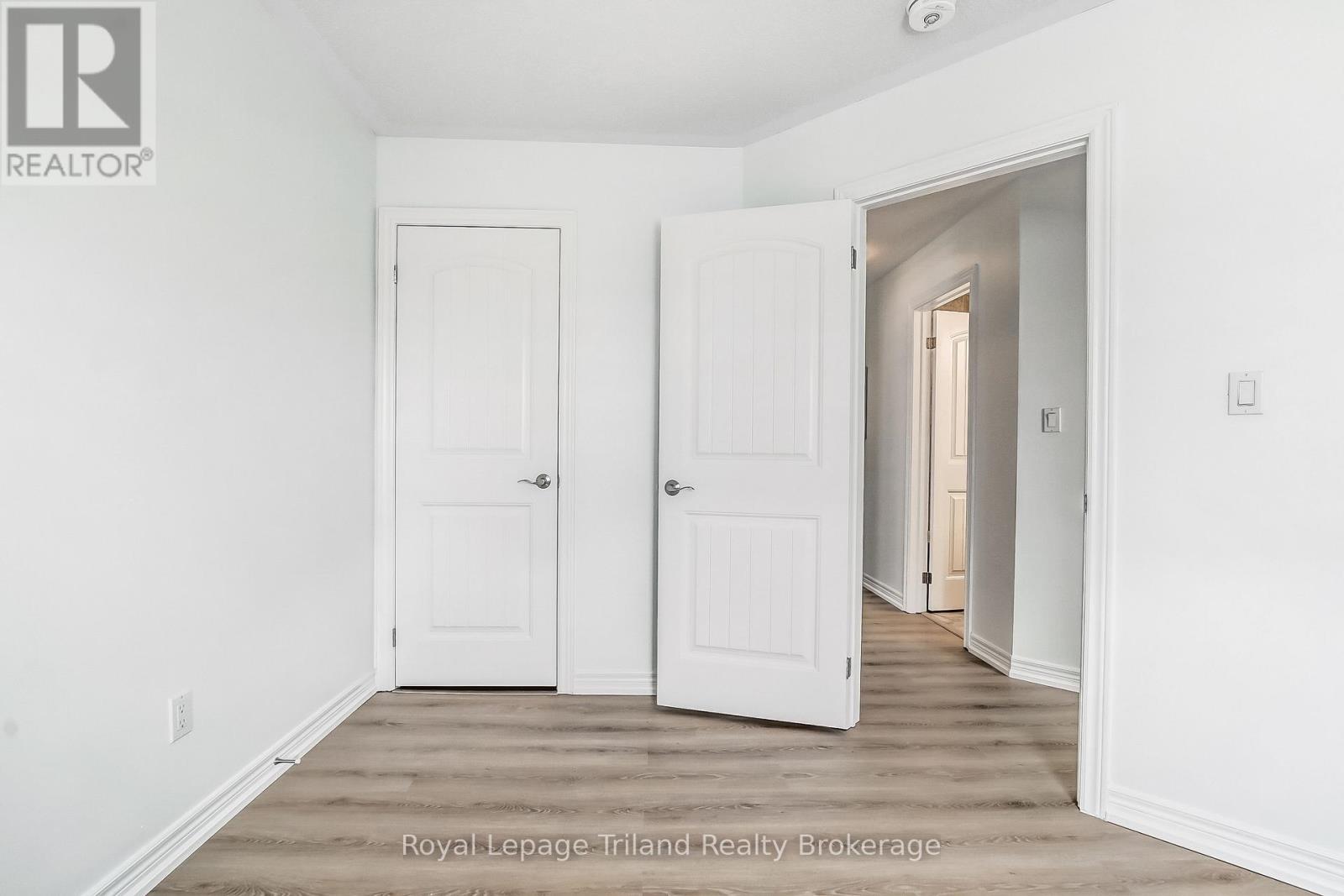 129 Passchendaele Street N, Woodstock (Woodstock - North), Ontario  N4T 0J3 - Photo 24 - X12946972