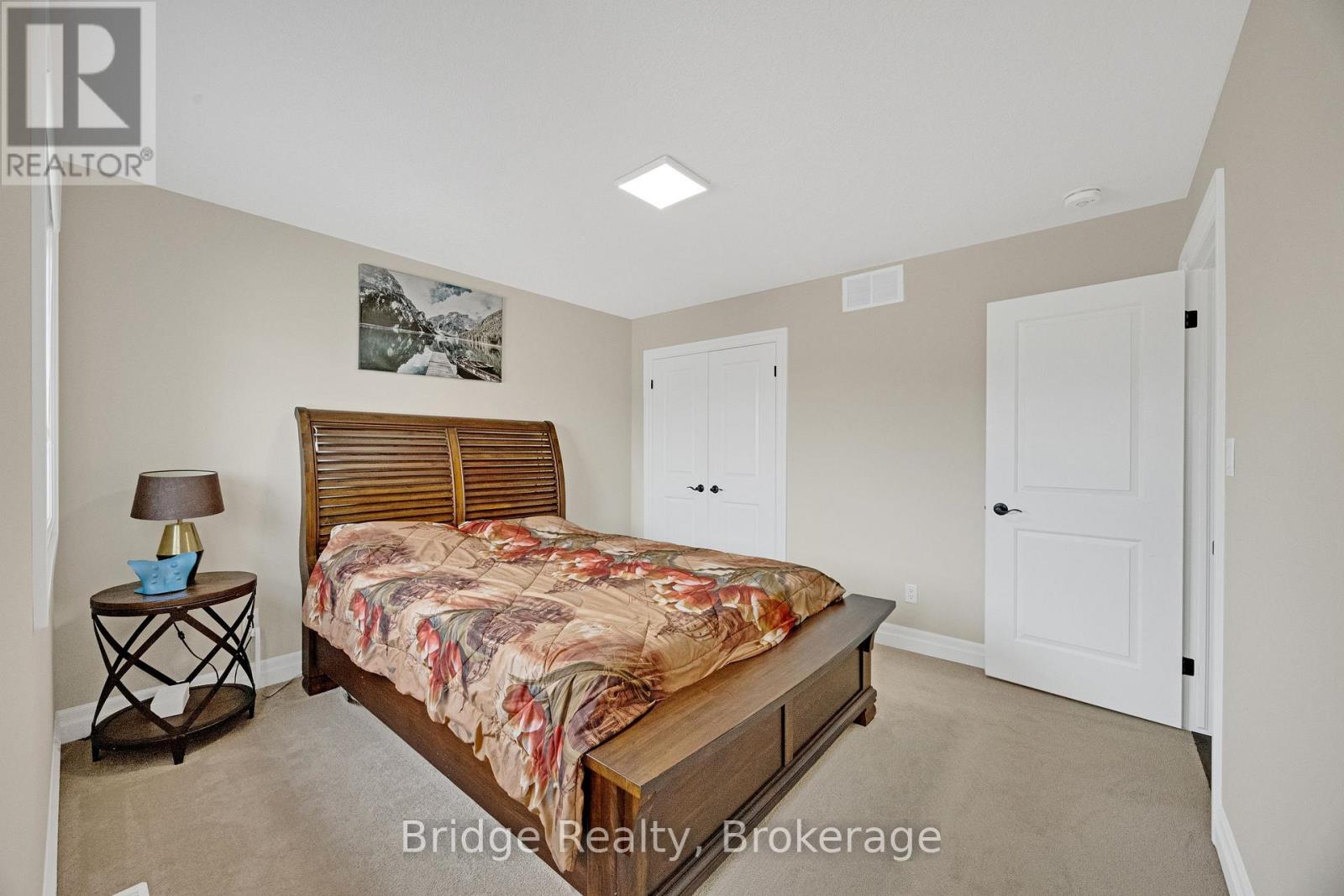 256 Tamarack Boulevard, Woodstock (Woodstock - North), Ontario  N4S 0E2 - Photo 28 - X12946980