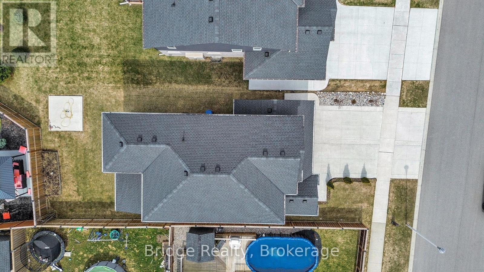 256 Tamarack Boulevard, Woodstock (Woodstock - North), Ontario  N4S 0E2 - Photo 45 - X12946980