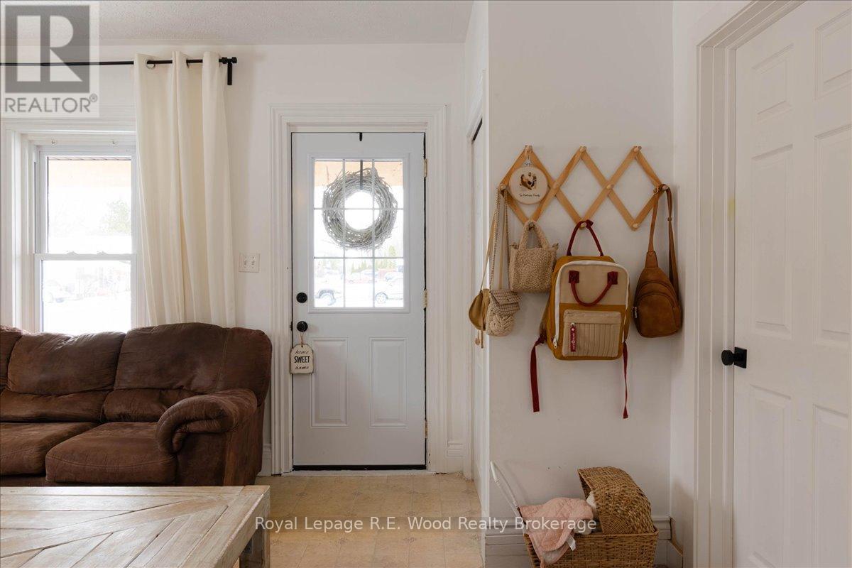 19 Washington Street, Norwich (Norwich Town), Ontario  N0J 1P0 - Photo 15 - X12947340