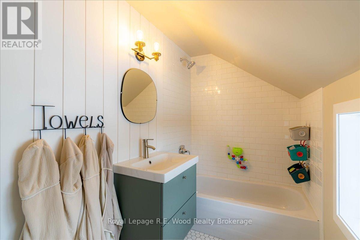 19 Washington Street, Norwich (Norwich Town), Ontario  N0J 1P0 - Photo 21 - X12947340