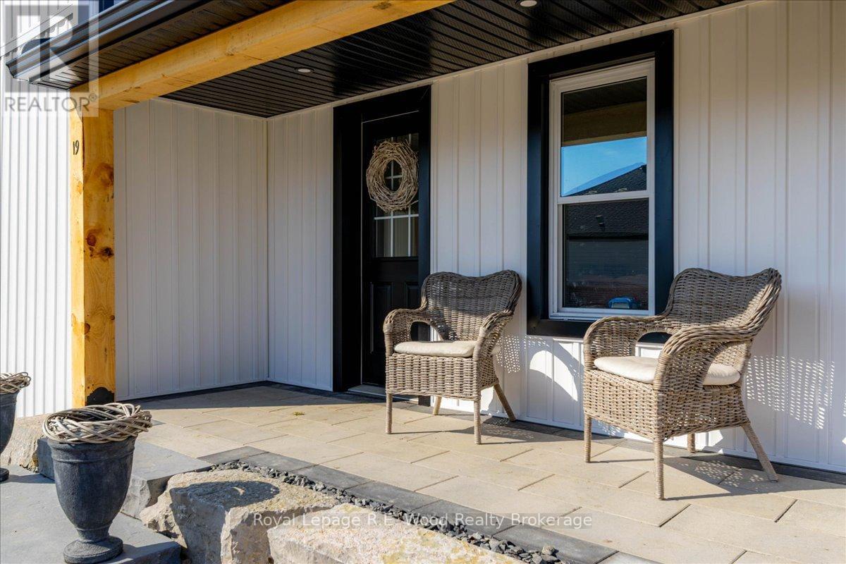 19 Washington Street, Norwich (Norwich Town), Ontario  N0J 1P0 - Photo 6 - X12947340