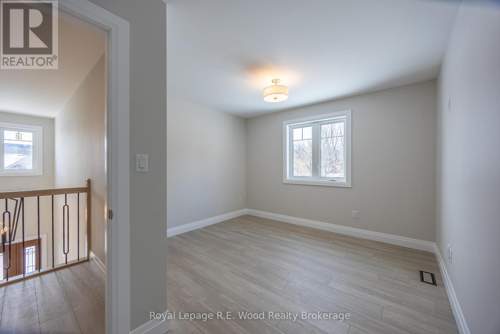 15 Greenhill Drive, Tillsonburg, Ontario  N4G 2K6 - Photo 29 - X12947438