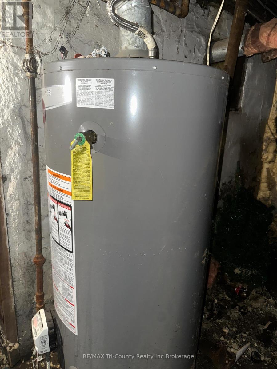 266 Hamilton Road, London East (East E), Ontario  N5Z 1R3 - Photo 3 - X12949018