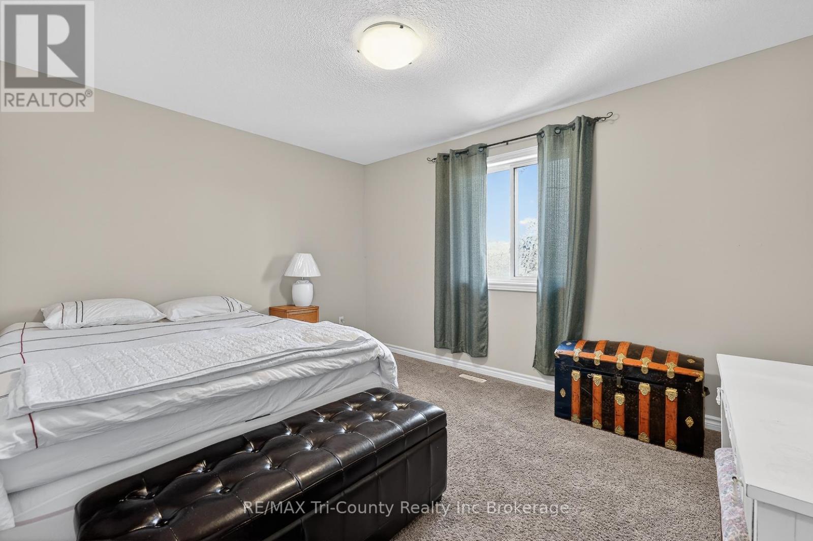 68 Colin Avenue, Tillsonburg, Ontario  N4G 0E5 - Photo 21 - X12949306