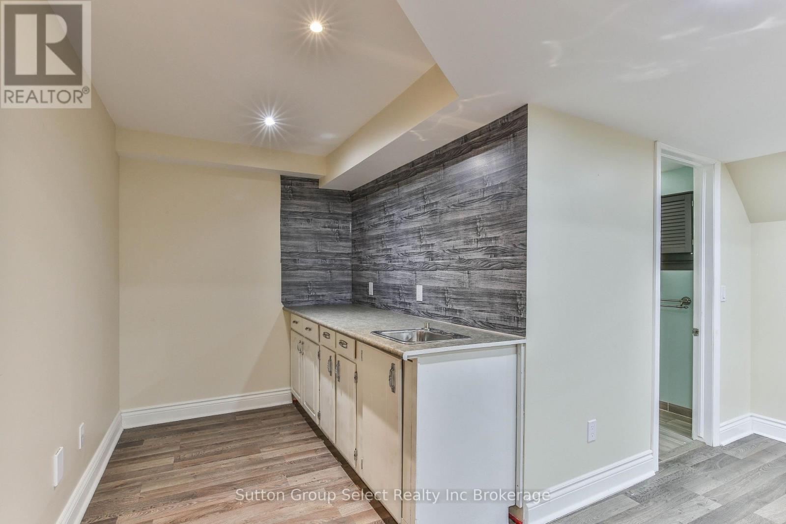 504 Baldwin Crescent, Woodstock (Woodstock - North), Ontario  N4T 0G6 - Photo 26 - X12951262