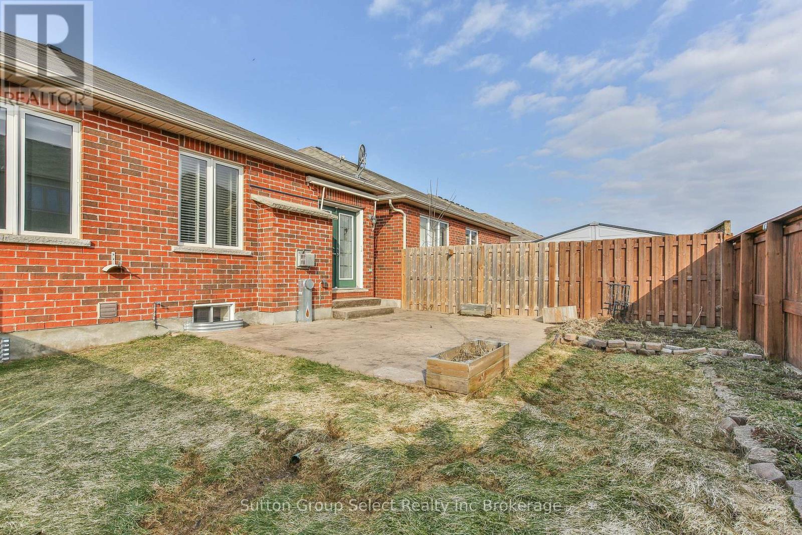 504 Baldwin Crescent, Woodstock (Woodstock - North), Ontario  N4T 0G6 - Photo 35 - X12951262