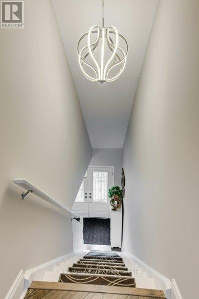 36 Potters Way, Woodstock (Woodstock - South), Ontario  N4S 8Z5 - Photo 18 - X12951840