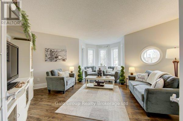 36 Potters Way, Woodstock (Woodstock - South), Ontario  N4S 8Z5 - Photo 7 - X12951840