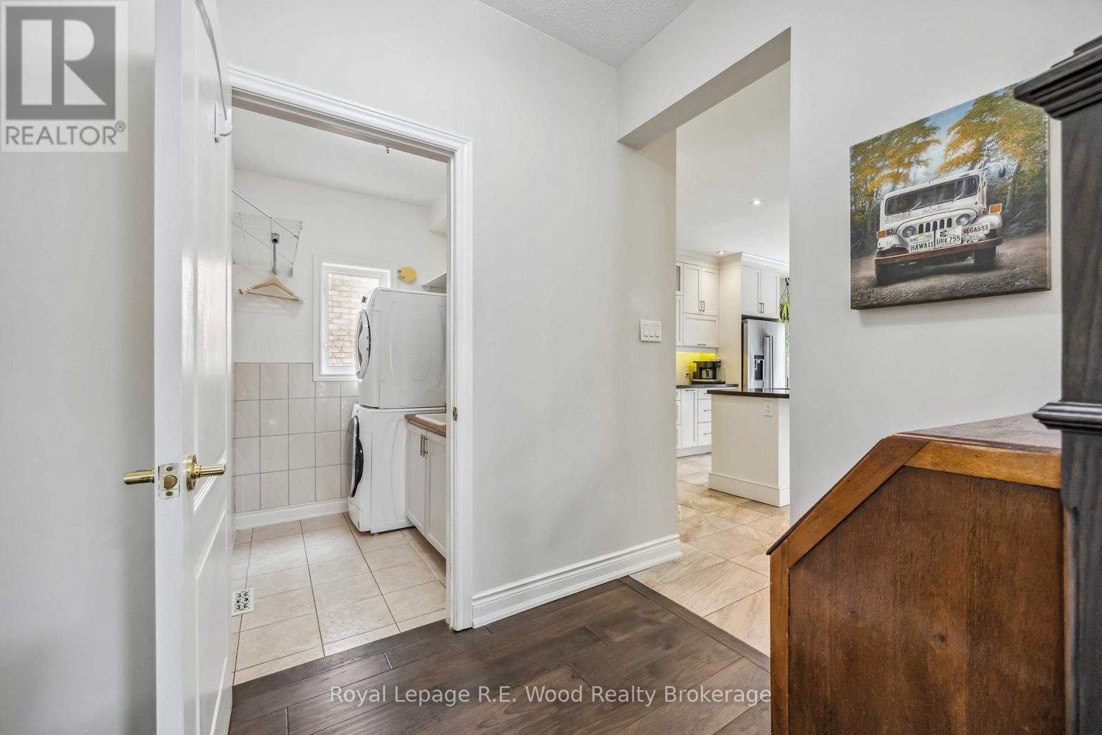 3 Lorwood Court, Richmond Hill (Oak Ridges), Ontario  L4E 3W3 - Photo 15 - N12952378