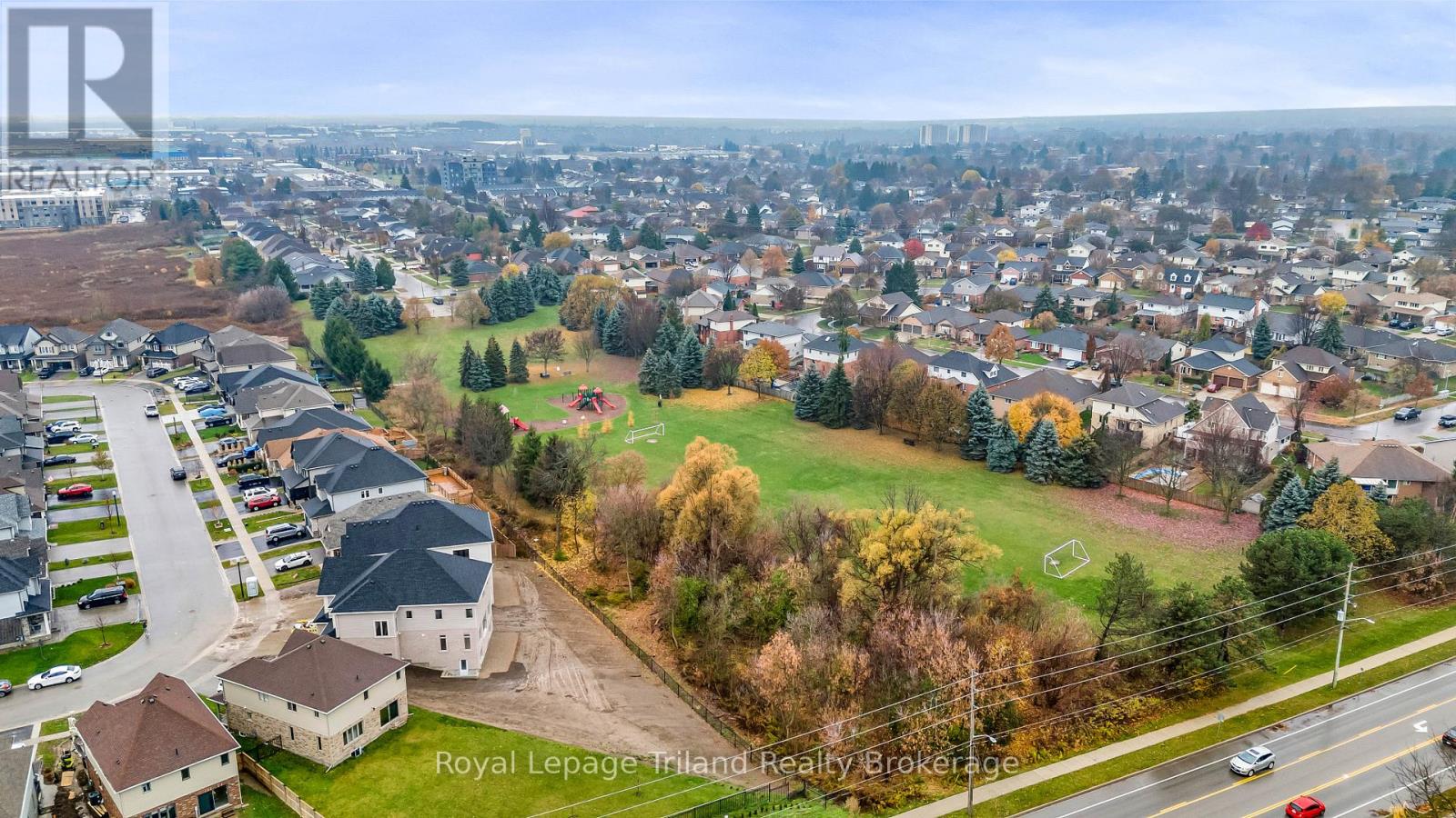 1242 Caen Avenue, Woodstock (Woodstock - North), Ontario  N4T 0J4 - Photo 13 - X12952980