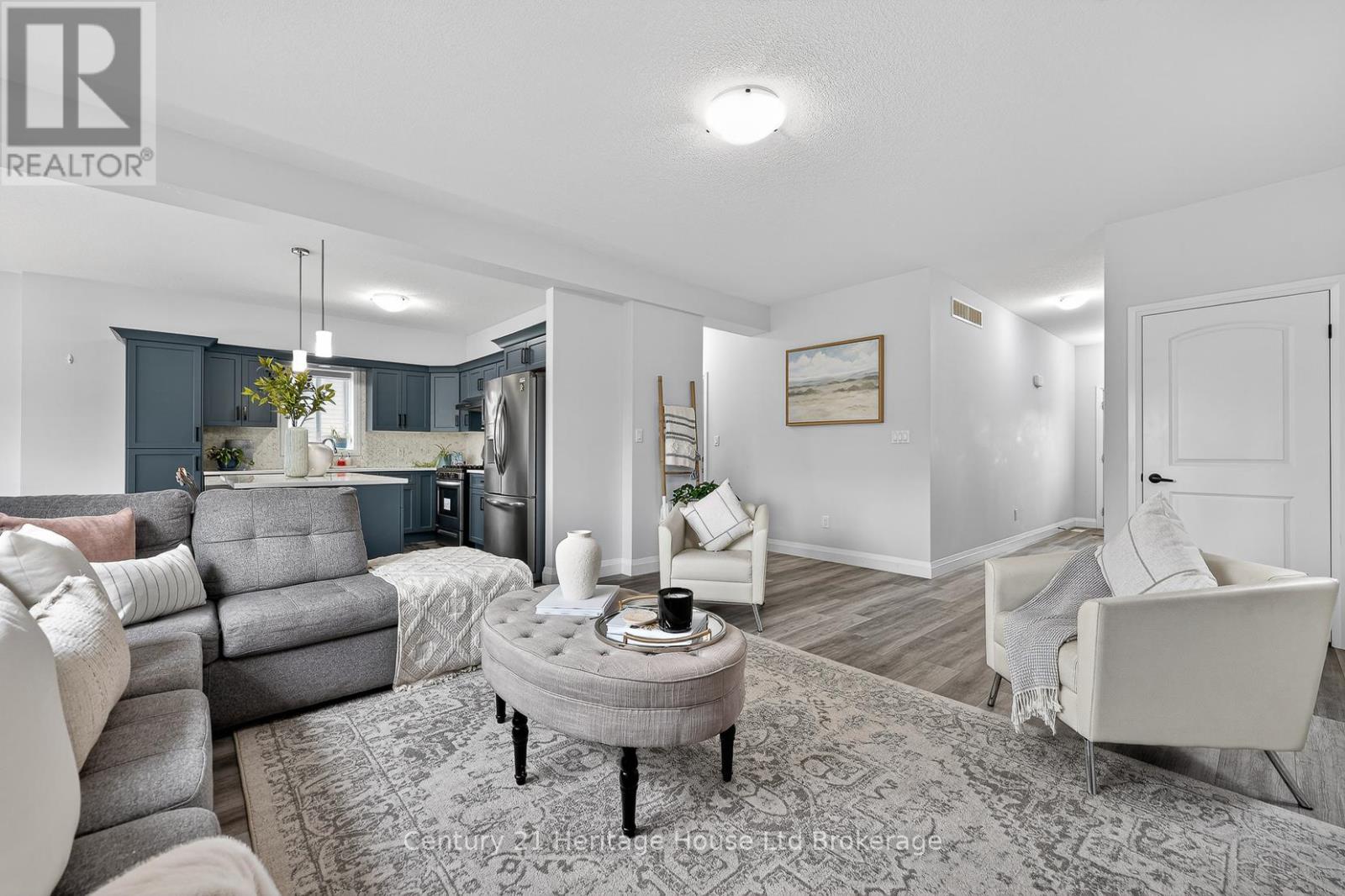 9 Reeves Road, Ingersoll (Ingersoll - South), Ontario  N5C 0E1 - Photo 9 - X12953118