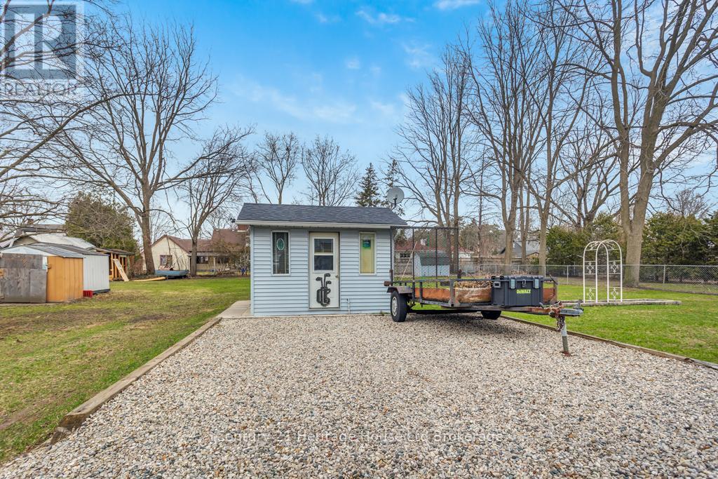 26 Pearl Street, Tillsonburg, Ontario  N4G 1L3 - Photo 24 - X12953470