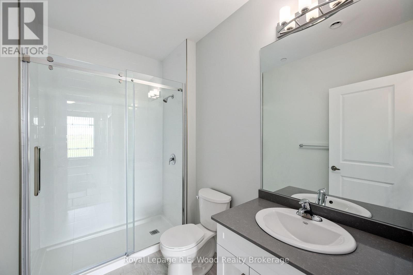 31 Anne Street, Aylmer, Ontario  N5H 2P4 - Photo 4 - X12953668