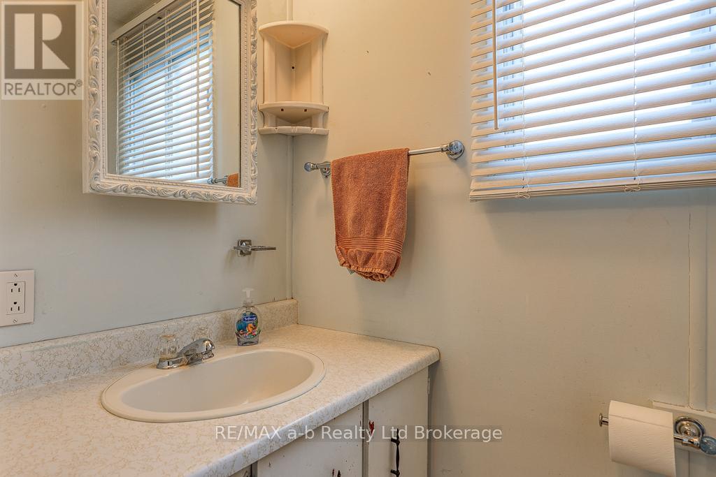 63 - 746112 Township Road 4, Blandford-Blenheim (Forest Estates), Ontario  N4S 7V9 - Photo 27 - X12954394