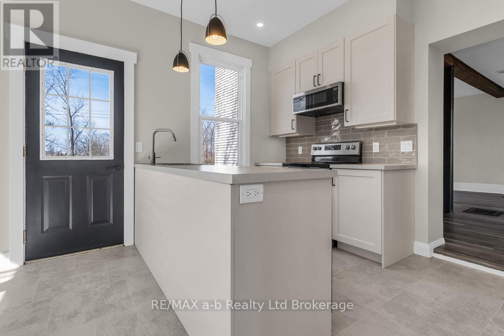 641 Main Street N, Norwich (Burgessville), Ontario  N0J 1C0 - Photo 10 - X12955026