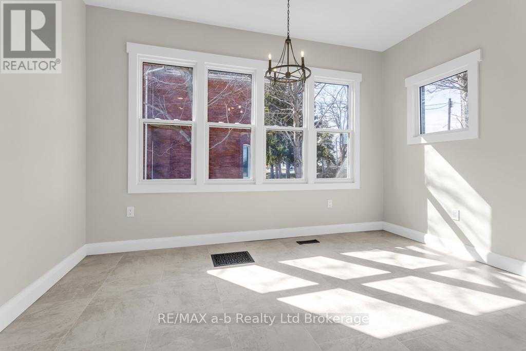 641 Main Street N, Norwich (Burgessville), Ontario  N0J 1C0 - Photo 12 - X12955026